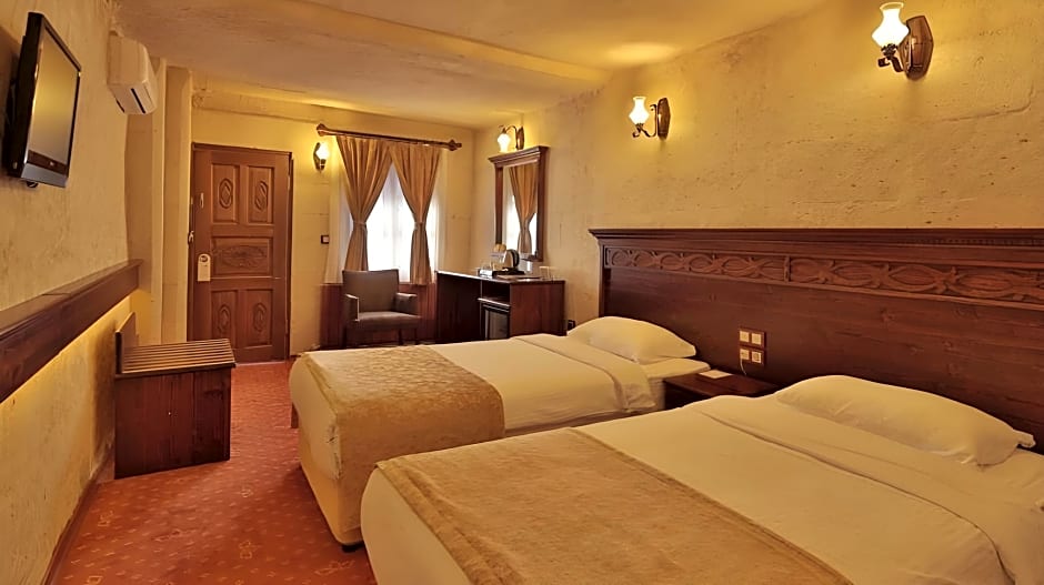 Burcu Cave Hotel
