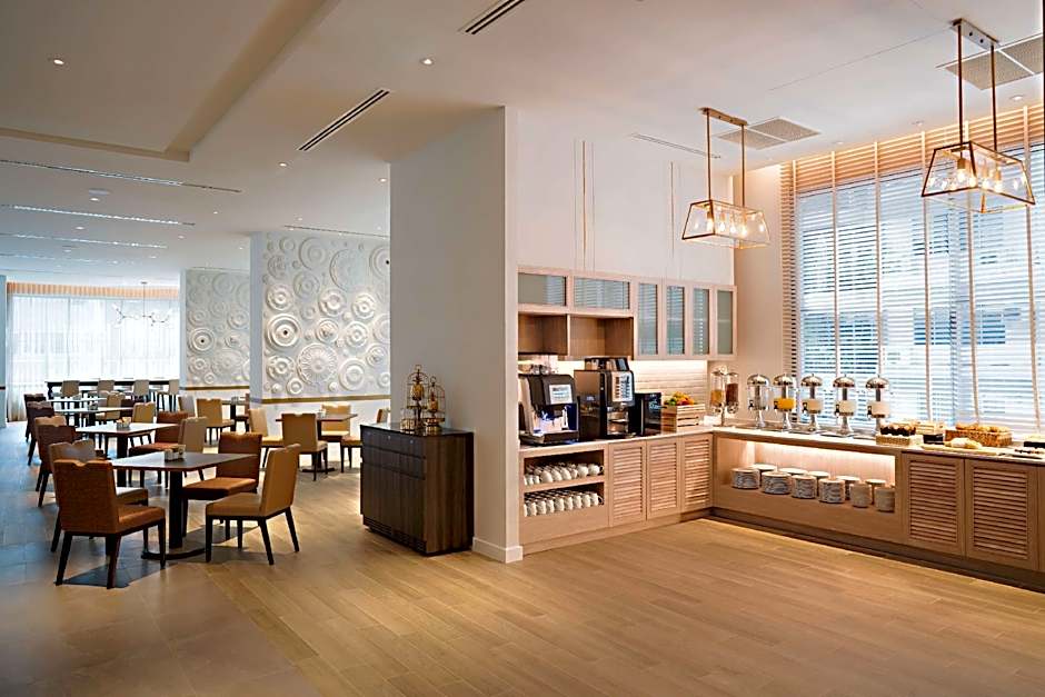 Hyatt Place Bangkok Sukhumvit 24