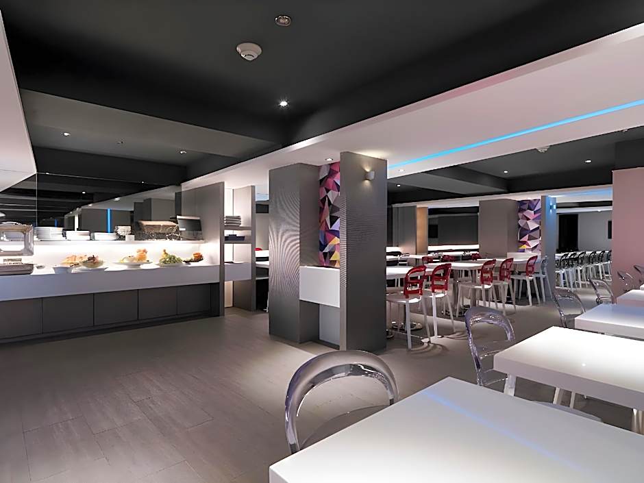 Cityinn Plus Taichung Station Branch