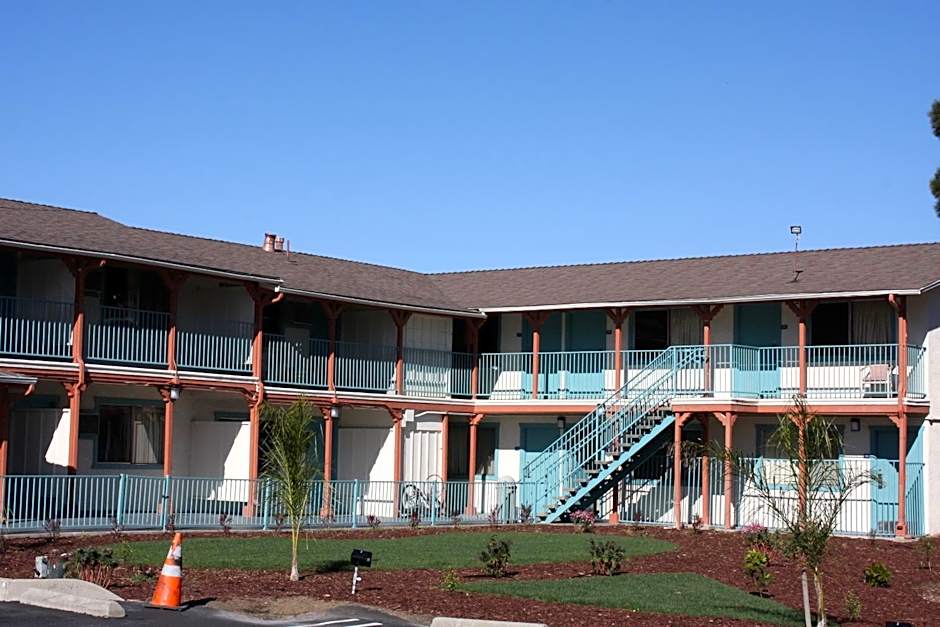 Budget Inn