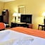 Best Western Plus Dakota Ridge