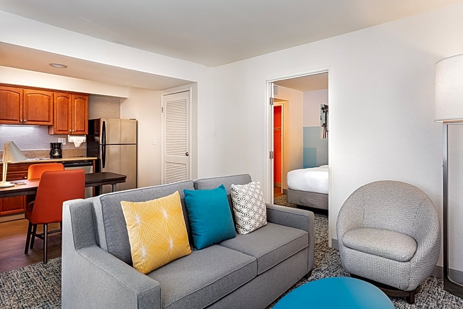 Clementine Hotel & Suites Anaheim
