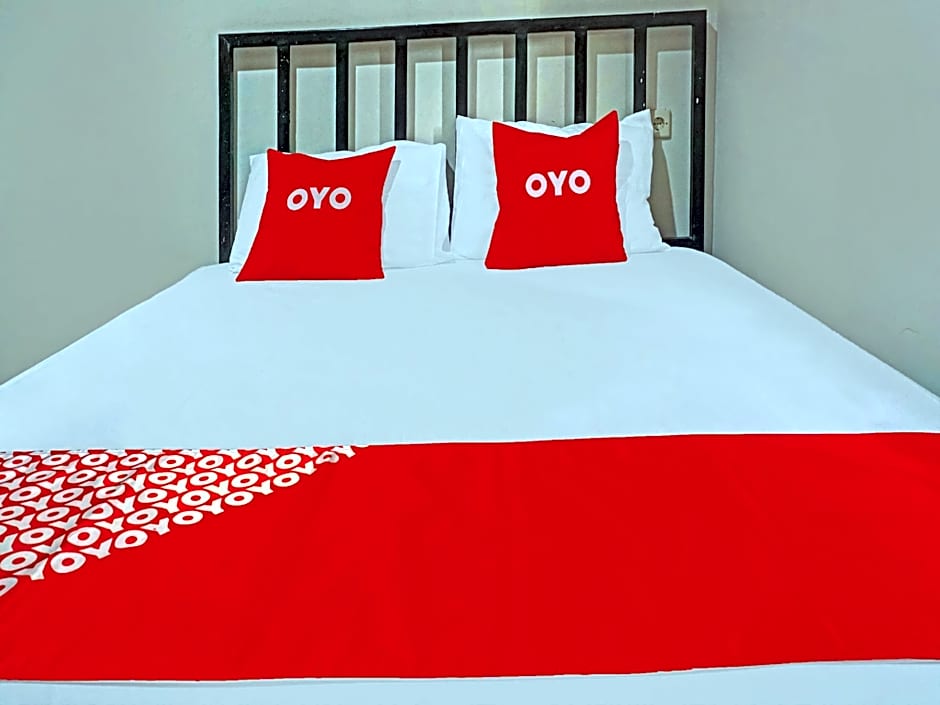 OYO 90062 Ava Guesthouse