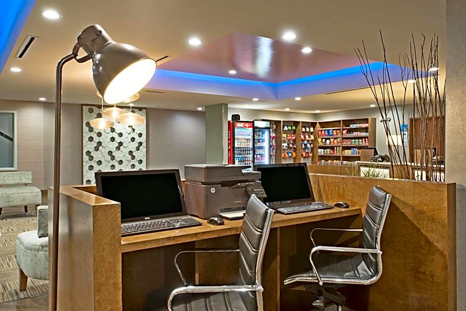 Holiday Inn Express & Suites Harrisburg S - New Cumberland By IHG