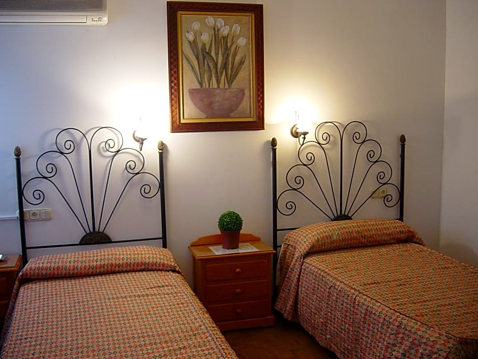 Photo 1 of 2 of Standard 2 Beds