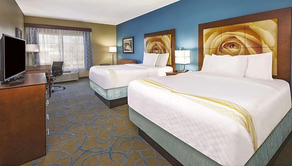 La Quinta by Wyndham Niagara Falls