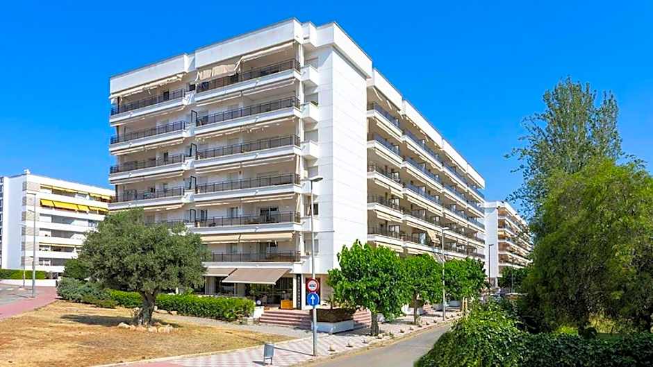 Suites del Mar Fenals Apartments