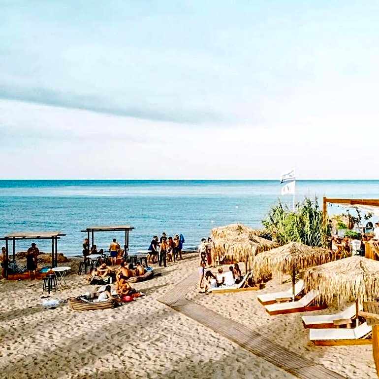 Marlita Beach Hotel Apartments