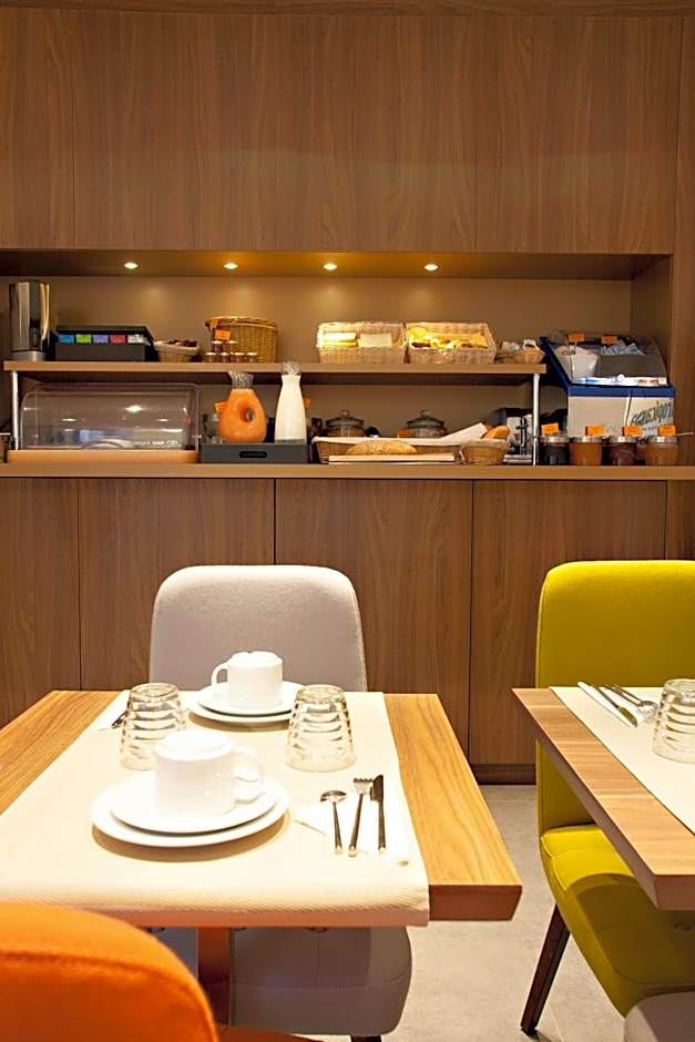 Best Western Plus 61 Paris Nation Hotel