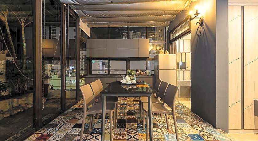 Le House Boutique Hotel