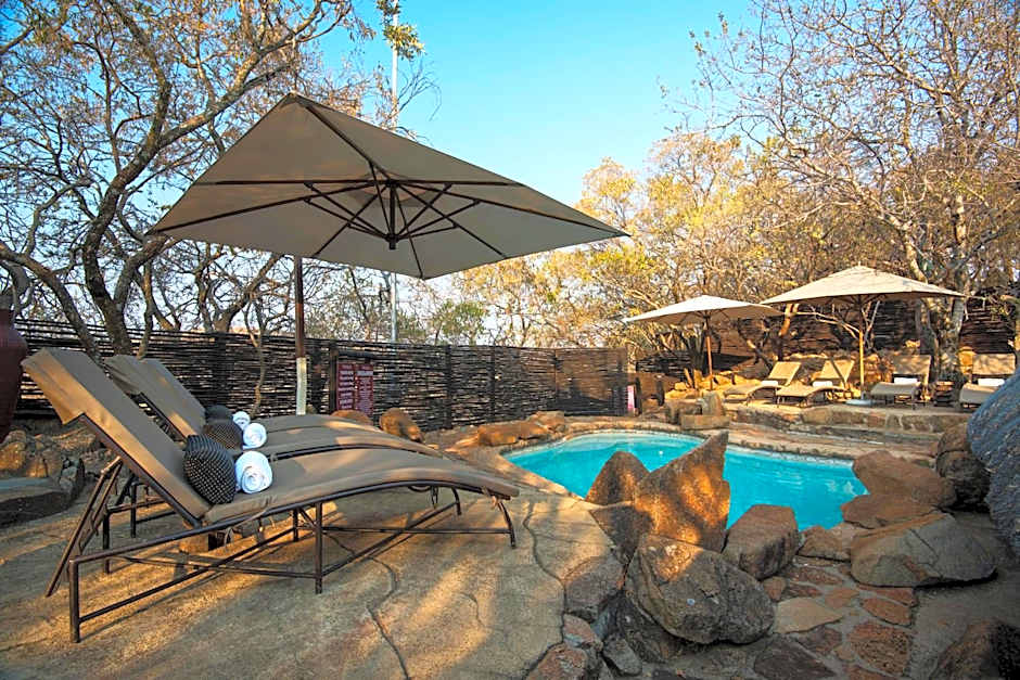 Tshukudu Bush Lodge