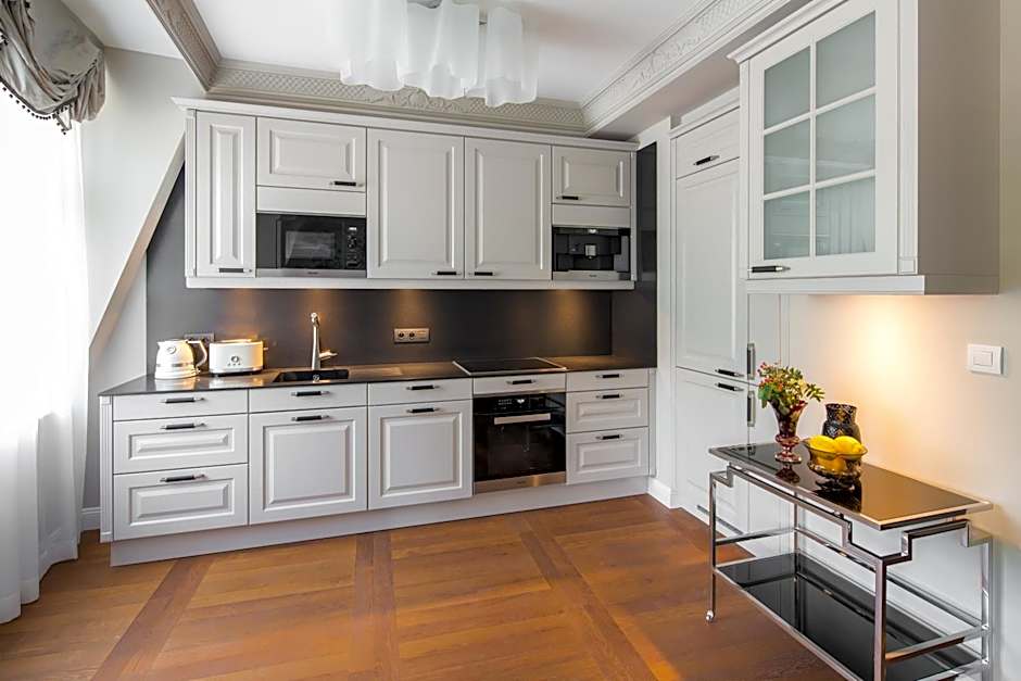 Rubin Luxury Apartments