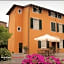 Bed & Breakfast Lucca Fora