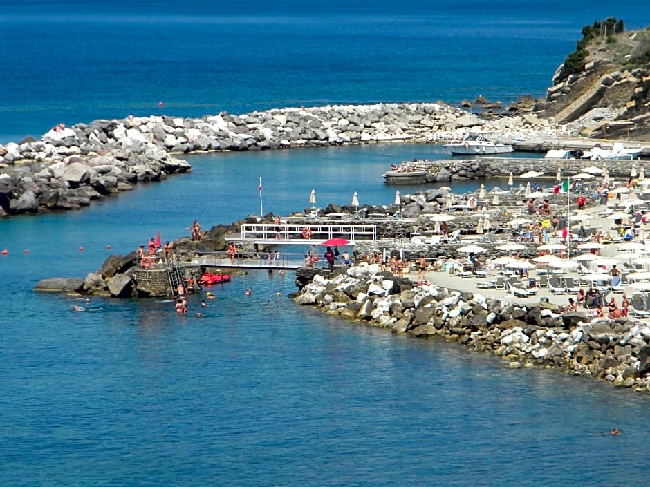 Hotel Rosa Del Tirreno