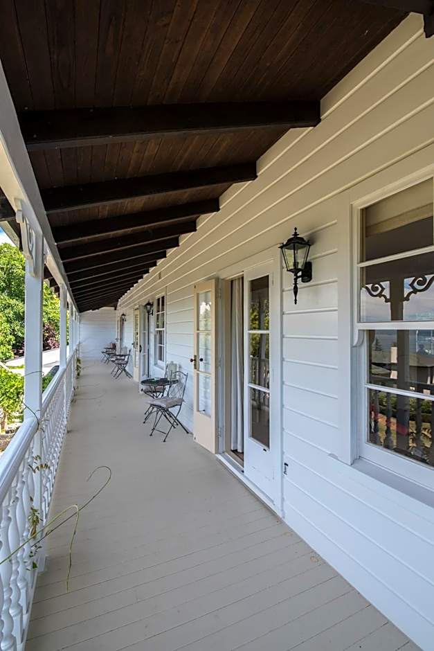 Bellevue Boutique Lodge