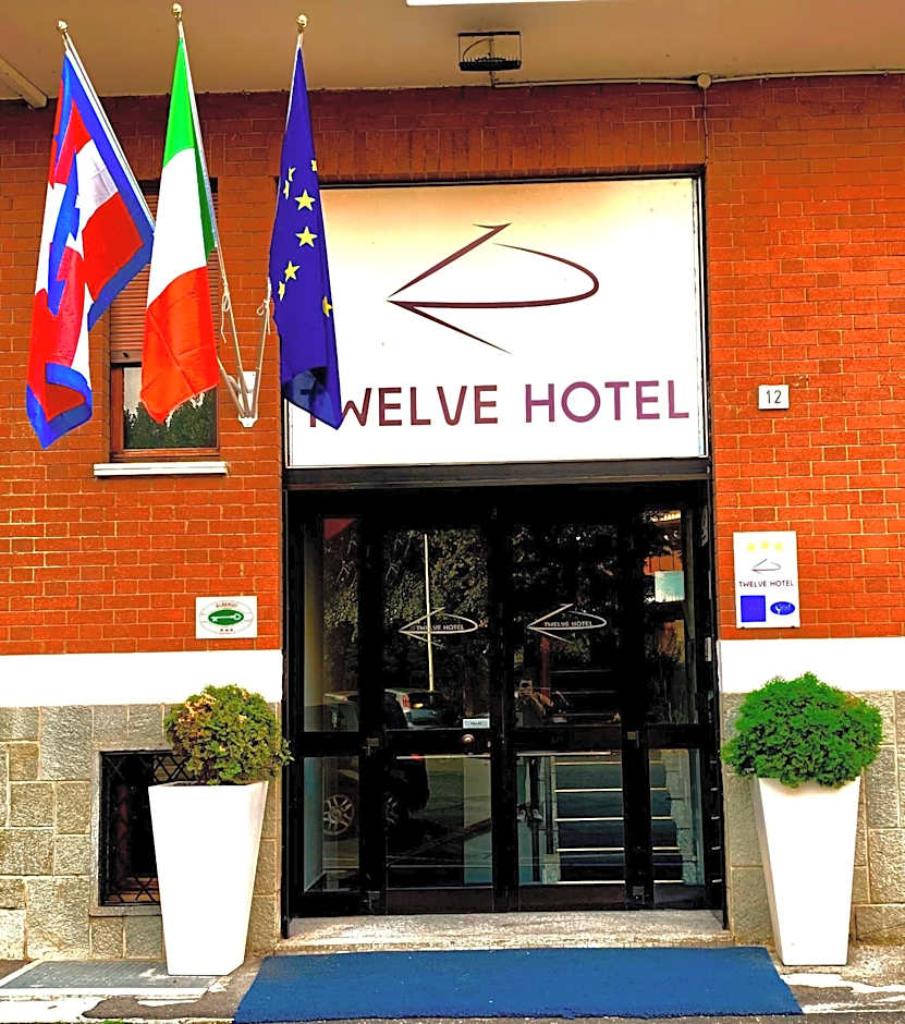 Twelve Hotel