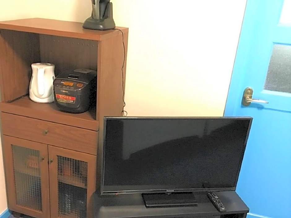 Yenn's Marina Inn Zamami Condominium