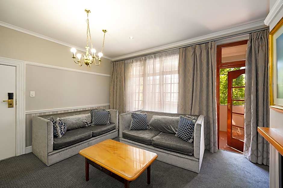 Cumberland Hotel & Conference Centre Worcester