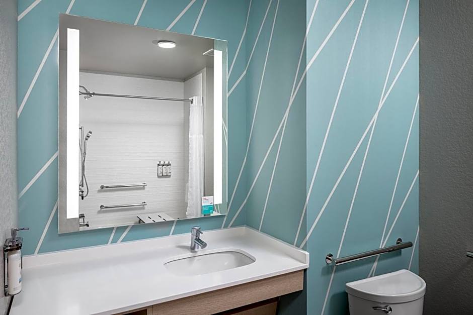 avid hotel North Platte By IHG