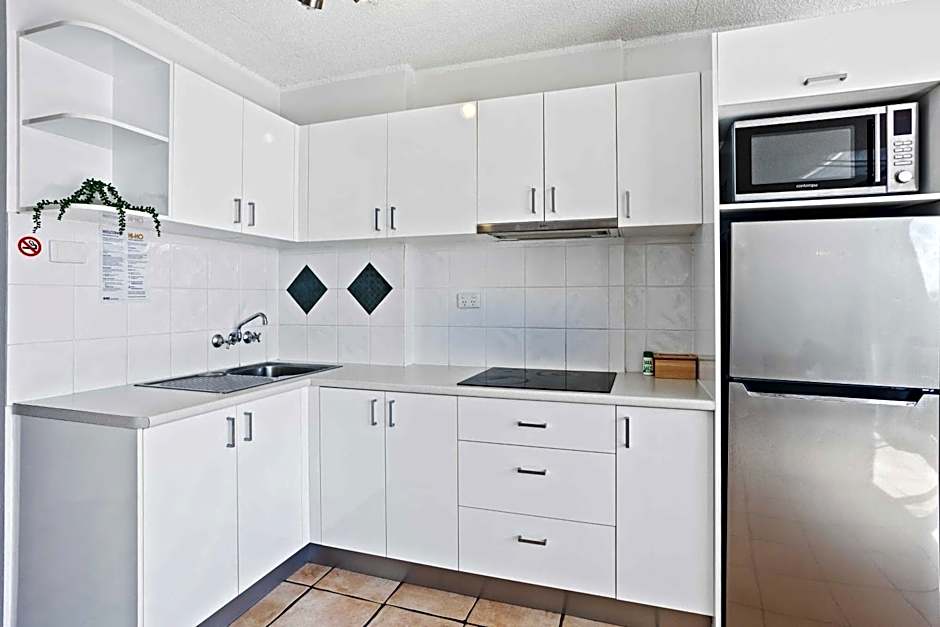 Hi Ho Beach Apartments on Broadbeach