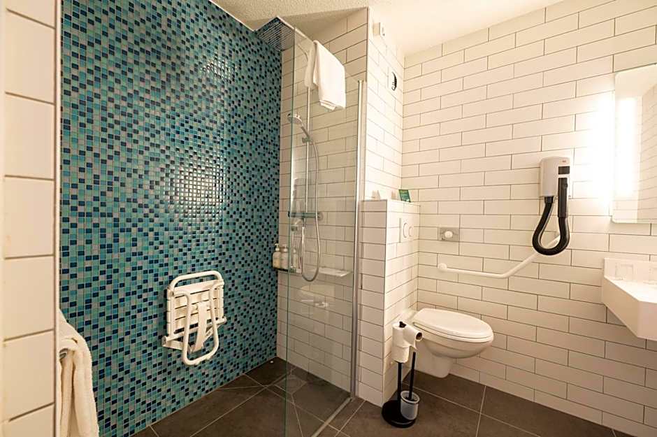 Holiday Inn Calais By IHG