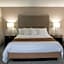 Lomira Inn and Suites