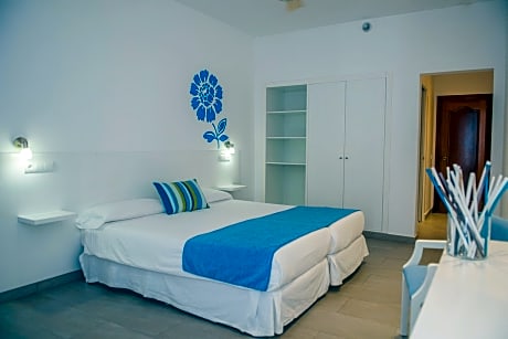 DOUBLE SEA VIEW WITH