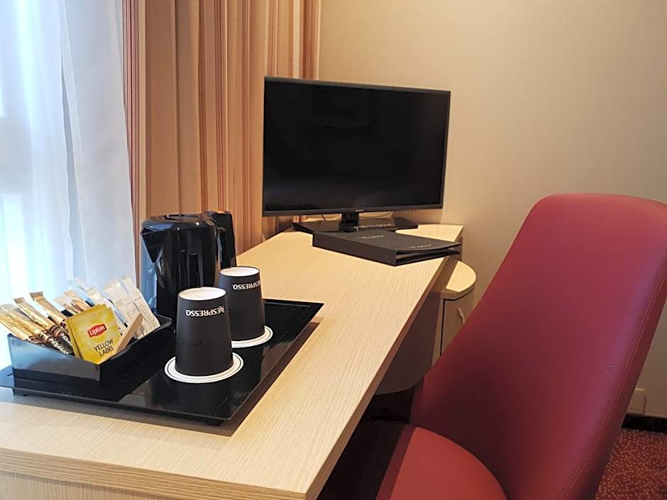 Nash Airport Hotel