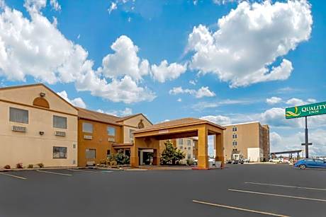 Quality Inn West Memphis I-40
