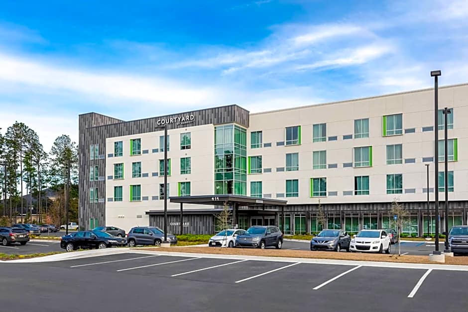 Courtyard by Marriott Savannah Airport