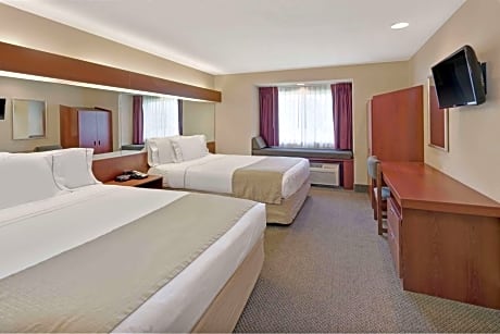 Deluxe Queen Room with Two Queen Beds - Disability Access - Non-Smoking