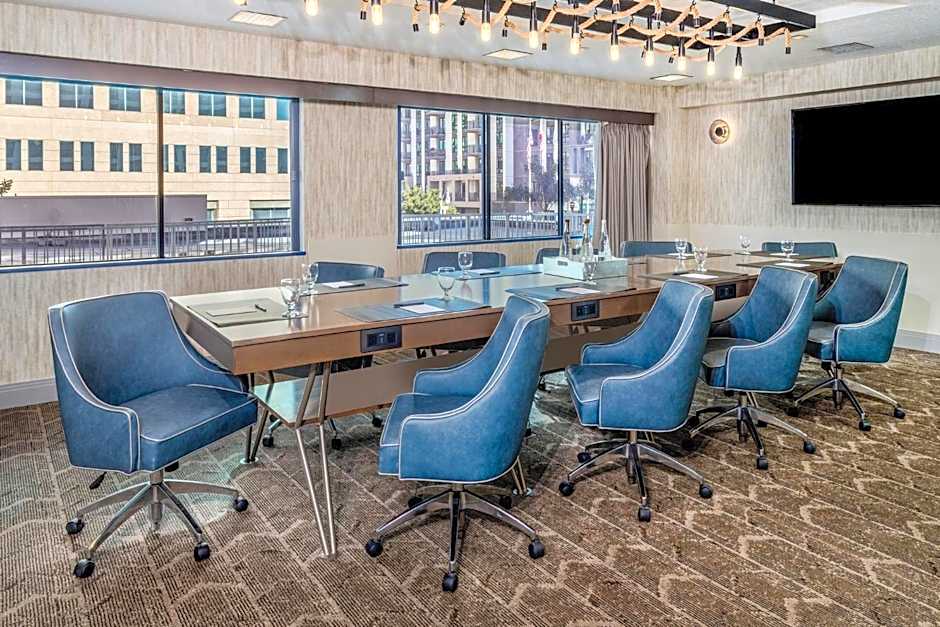 Crowne Plaza Los Angeles Harbor Hotel By IHG