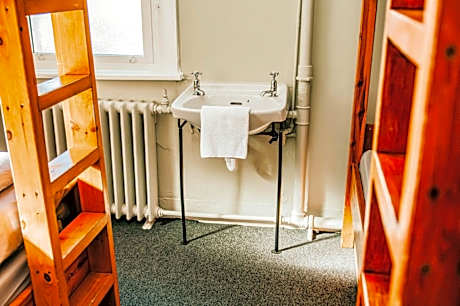 Bed in 4-Bed Dormitory Room