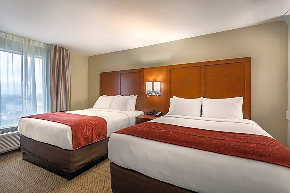 Comfort Suites