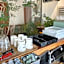 cafe&stay CASTANA
