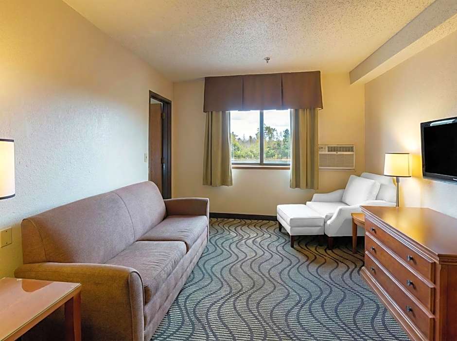 Oscoda Lakeside Hotel