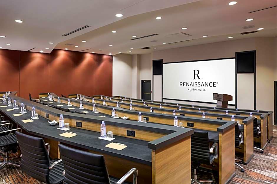 Renaissance by Marriott Austin Hotel