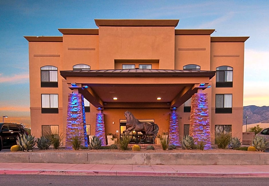 Holiday Inn Express & Suites Oro Valley-Tucson North, an IHG Hotel