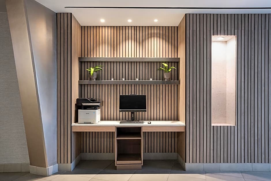 Hyatt House Washington Dc / Downtown/ Convention Center