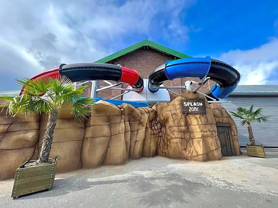 Luxurious caravan in Lyons Holiday Park Rhyl