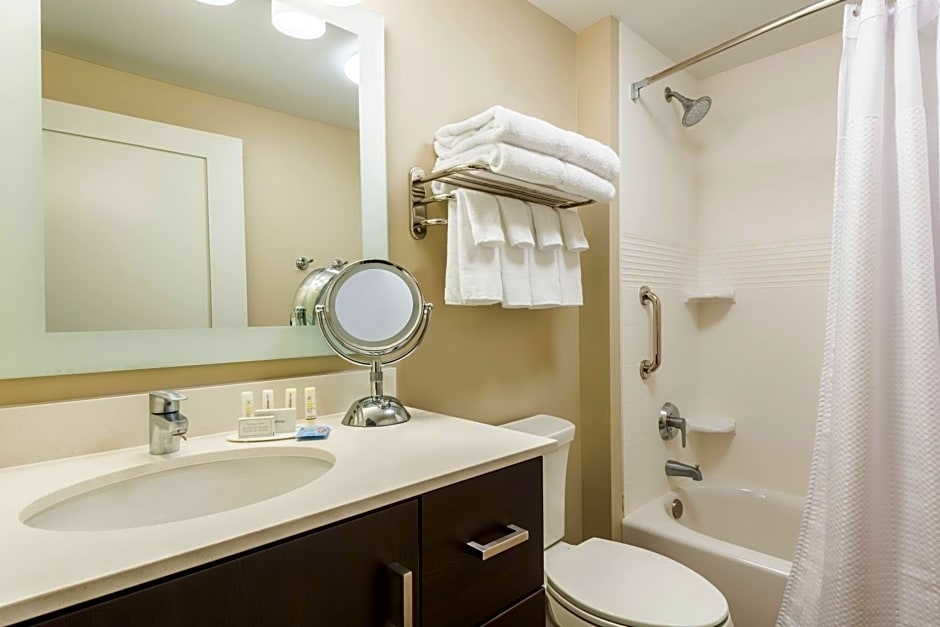 TownePlace Suites by Marriott Latham Albany Airport