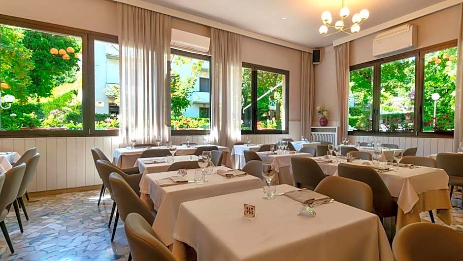 Hotel Falco D'Oro