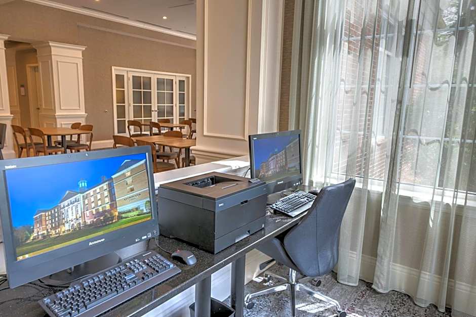 Courtyard by Marriott Chapel Hill