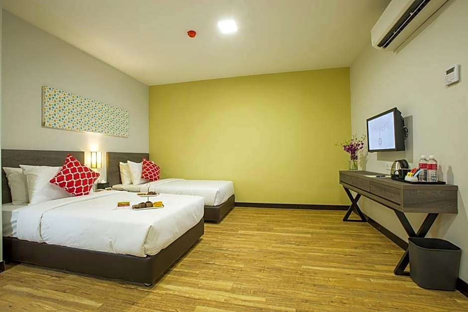 Humaira Hotel