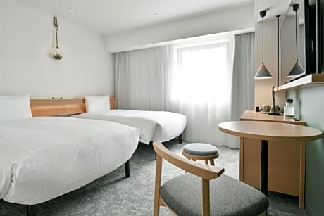 Standard Twin Room - Non-Smoking