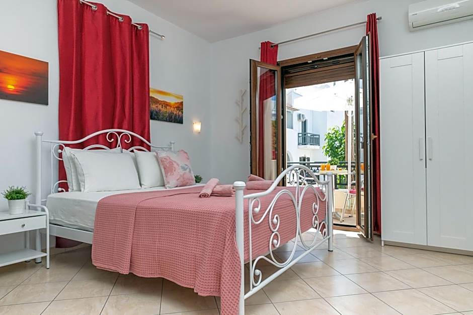 NAXOS DIAMOND Studios Apartments