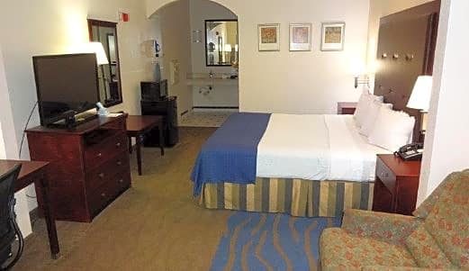 Quality Inn & Suites