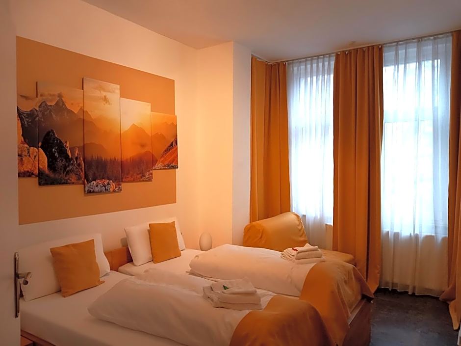 Hotel Karolinger