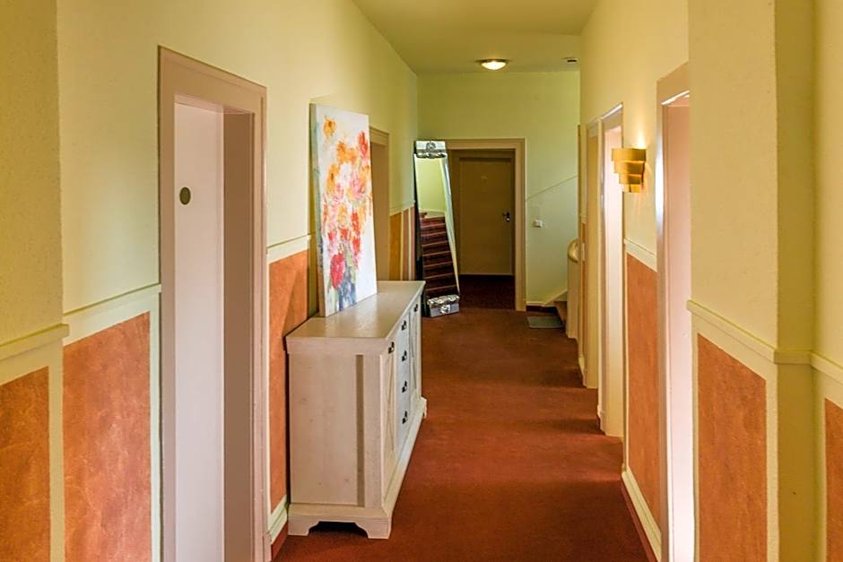 Hotel Neuenburger Hof
