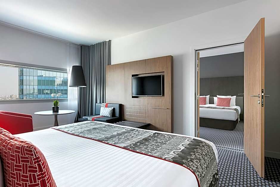 Melia Paris La Defense